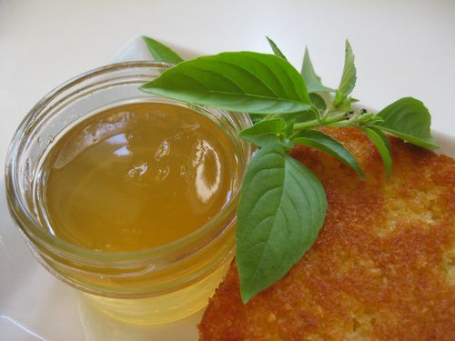 Marmelade aus Zitronen und Minze