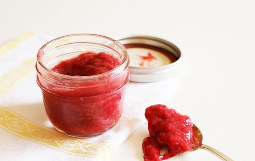Rhabarbermarmelade mit Kiwi für Diabetiker