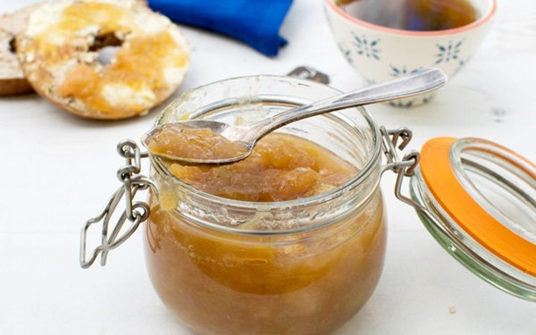 Marmelade aus dem Rhabarber