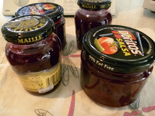 Wie man Marmelade aus einer Pflaume mit einem Stein bäckt und entkernt - einfache Rezepte