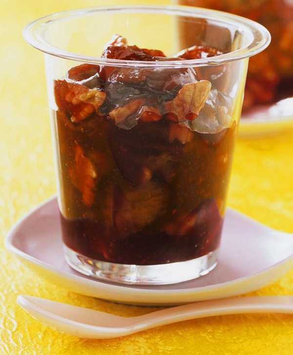 Wie man Marmelade aus einer Pflaume mit einem Stein bäckt und entkernt - einfache Rezepte
