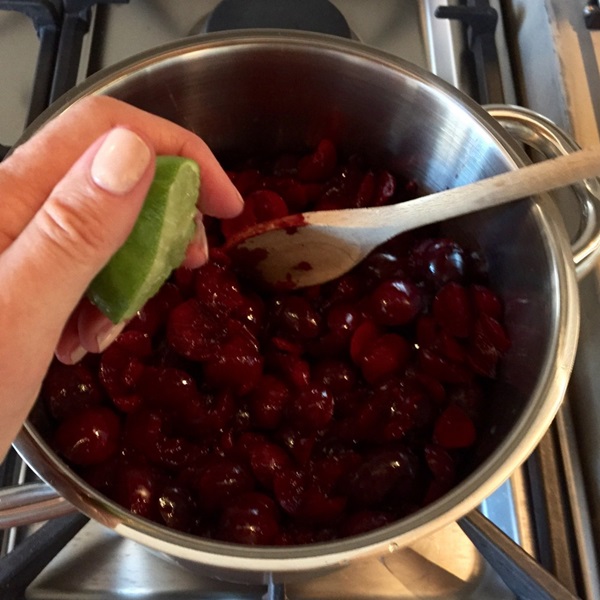Wie man Marmelade aus einer Pflaume mit einem Stein bäckt und entkernt - einfache Rezepte
