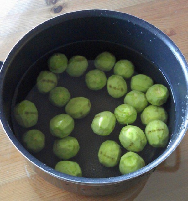 Marmelade aus Walnüssen
