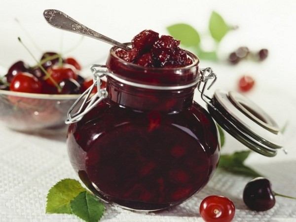 Kirsche im Winter - Rezepte - Marmelade mit Samen und ohne Samen, Fünf-Minuten-Briefings, Marmelade, Gelee ohne Gelatine, Kirschkompott
