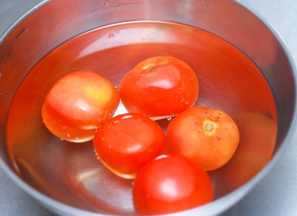 Sonnengetrocknete Tomaten, Rezepte zu Hause. Wie man sonnengetrocknete Tomaten in einem Gemüsetrockner, Ofen, für den Winter macht