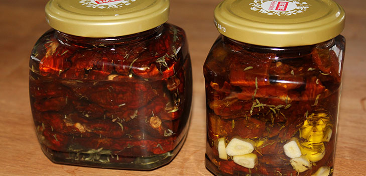 Aperitif von roten und grünen Tomaten für den Winter - Rezepte Finger lecken