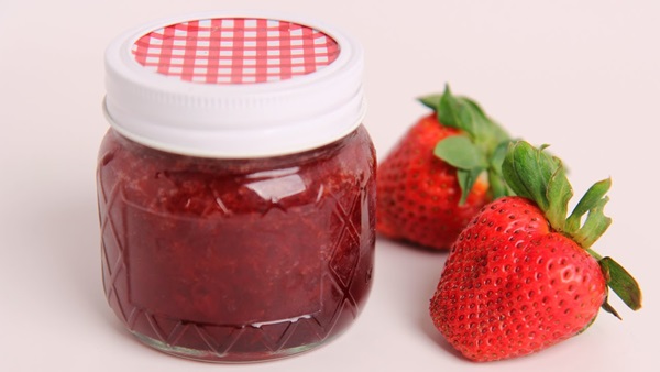 Gelee aus Erdbeeren für den Winter, Rezepte