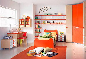 Orange im Innenraum