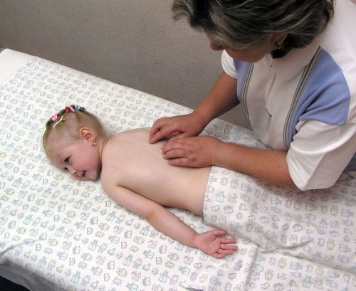 Massage der Kragenzone