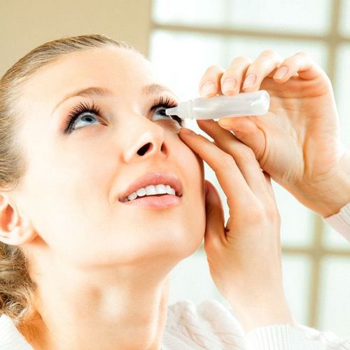 Vitamine für die Augen: in Tropfen und tablettiert